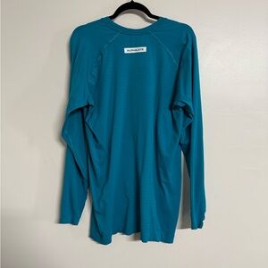 Alphalete long sleeve